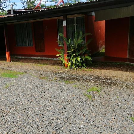 Cabinas El Botecito Muelle エクステリア 写真