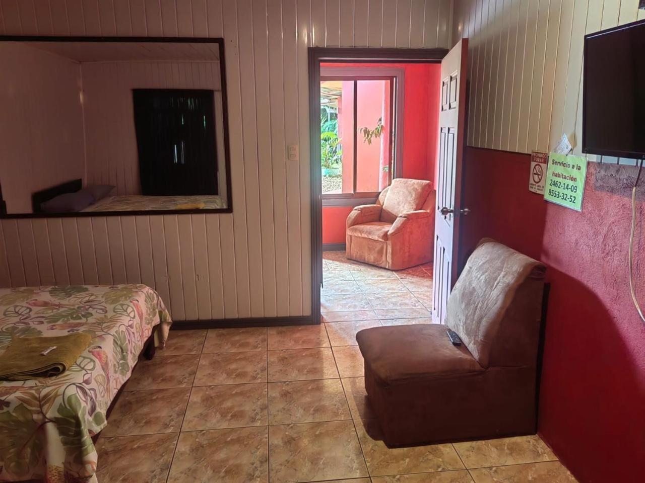Cabinas El Botecito Muelle エクステリア 写真